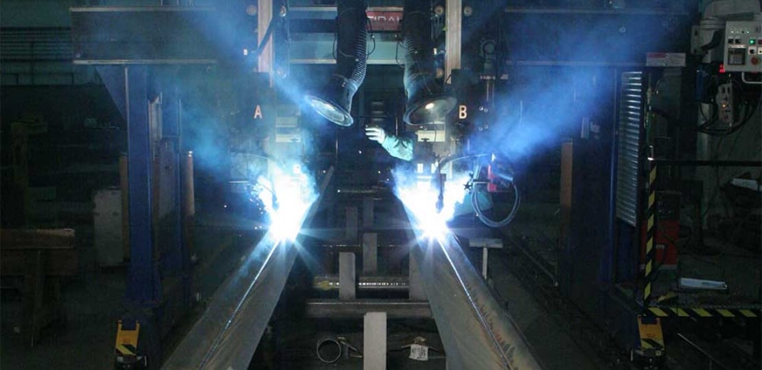 Weldall Manufacturing Reduces Weld Cracking, Improves Productivity with Switch to Gas-Shielded Flux-Cored Wire