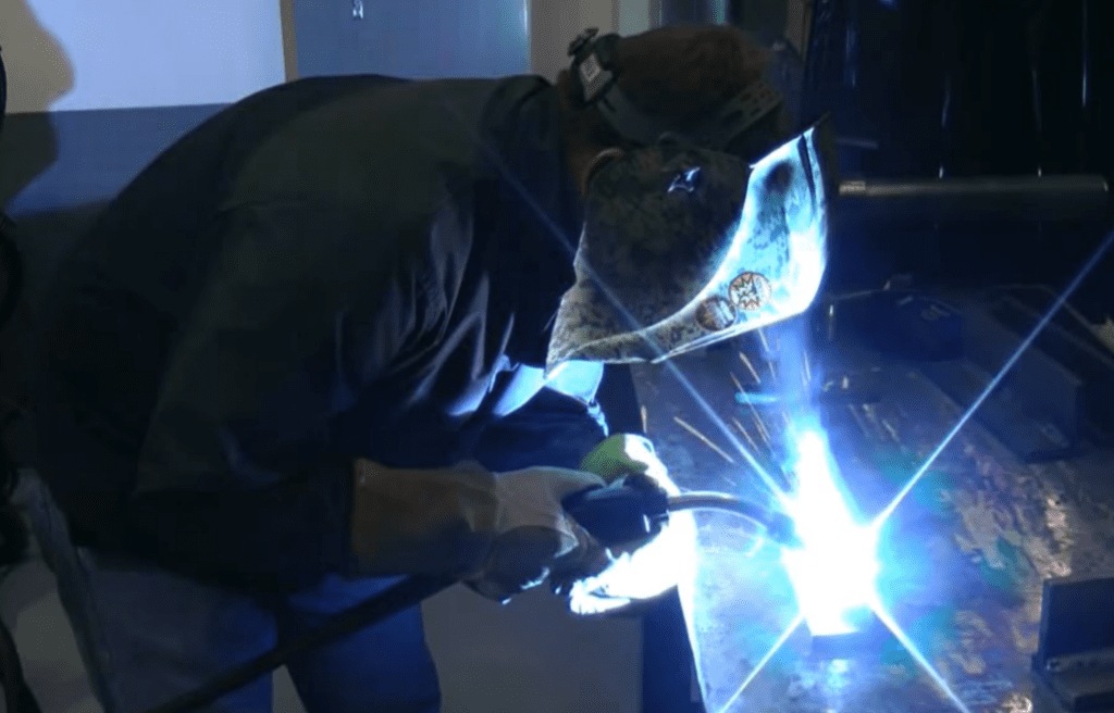 Hobart Brothers Company TriMark Matrix Feedability Comparison